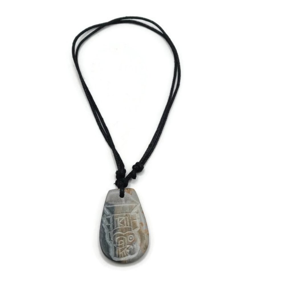 Unisex Jaguar Stone Necklace from the Chavín culture